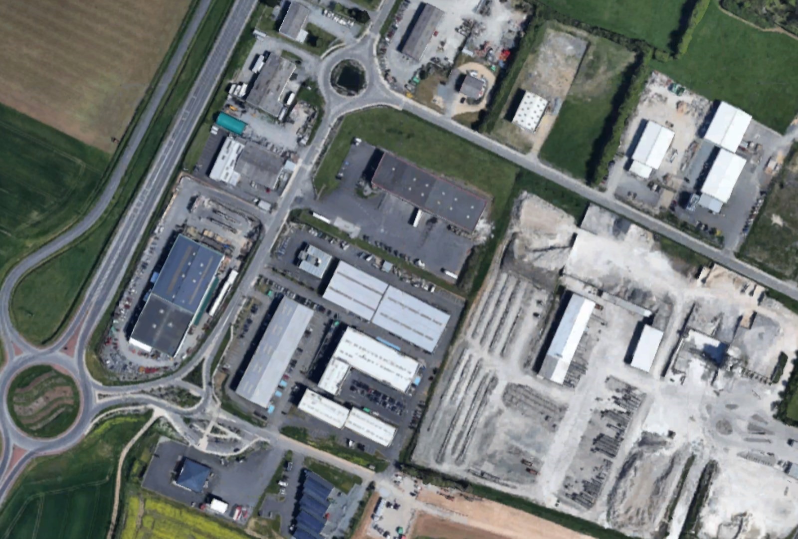 CBRE IMMO PRO LOCATION-LOCAL COMMERCIAL-ECHIRE-79