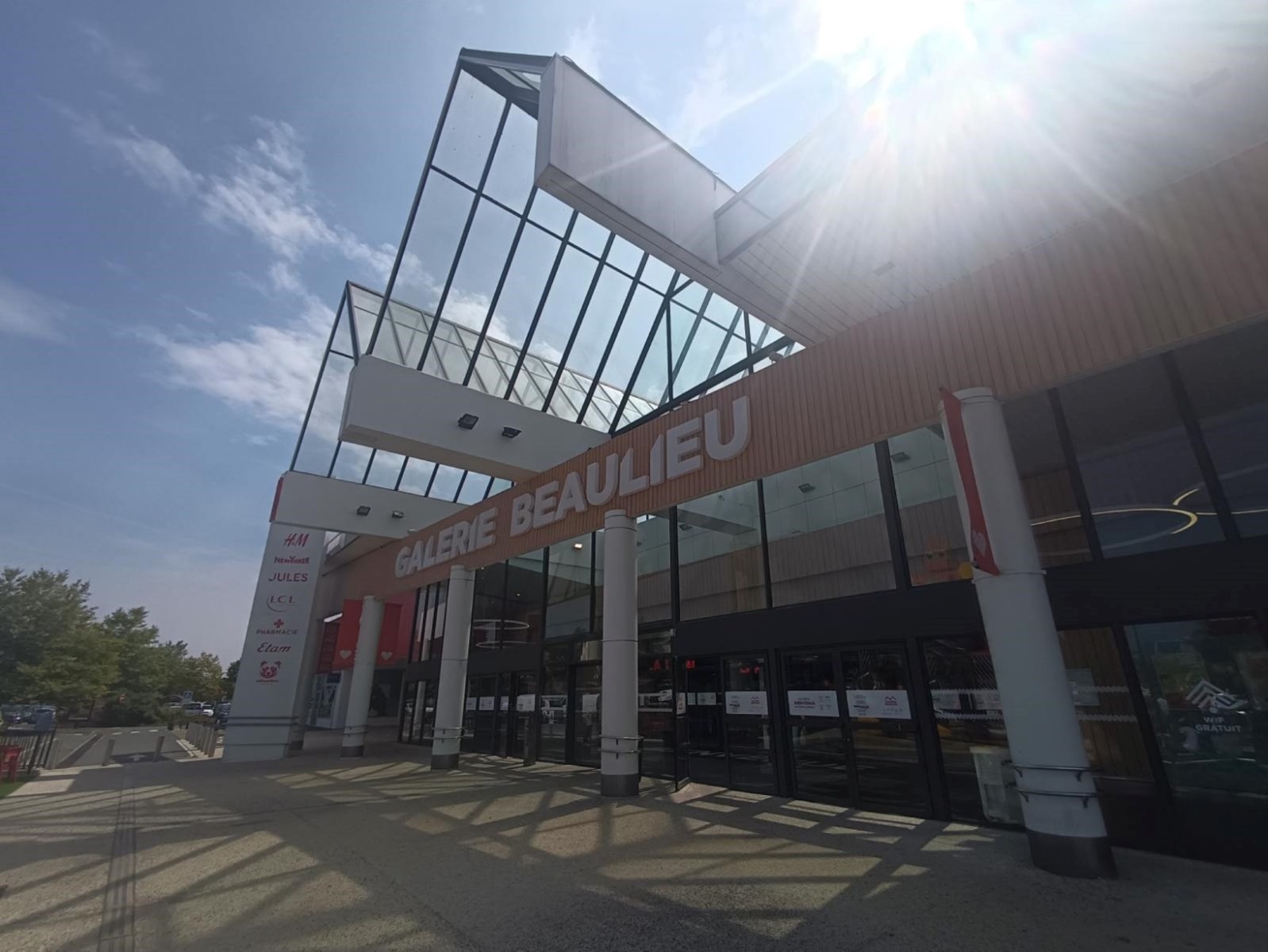 CBRE IMMO PRO VENTE-LOCAL COMMERCIAL-POITIERS-86
