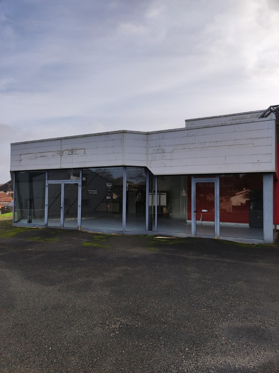 CBRE IMMO PRO LOCATION-BUREAUX-RUFFEC-16