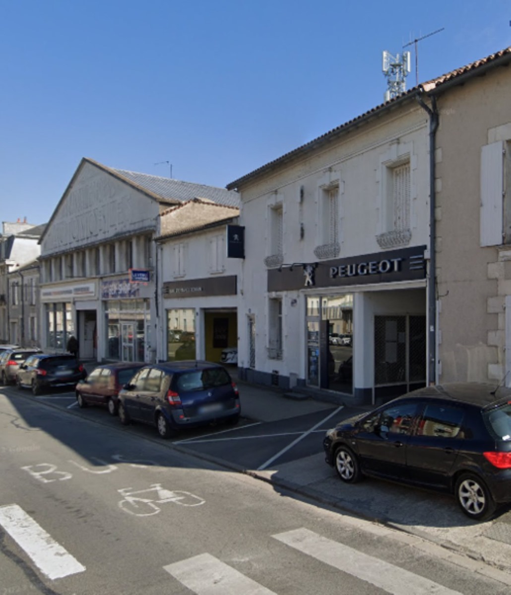 CBRE IMMO PRO LOCATION-LOCAL COMMERCIAL-POITIERS-86
