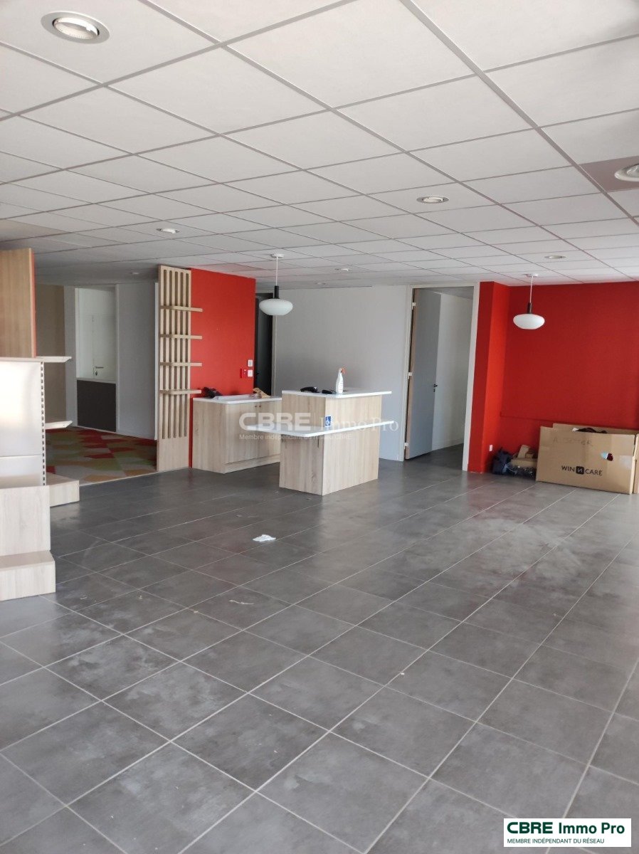 CBRE IMMO PRO LOCATION-BUREAUX-NIORT-79
