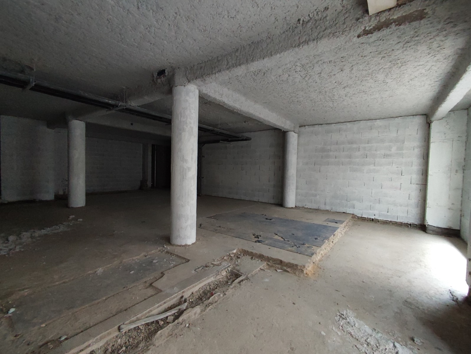CBRE IMMO PRO VENTE-LOCAL COMMERCIAL-POITIERS-86