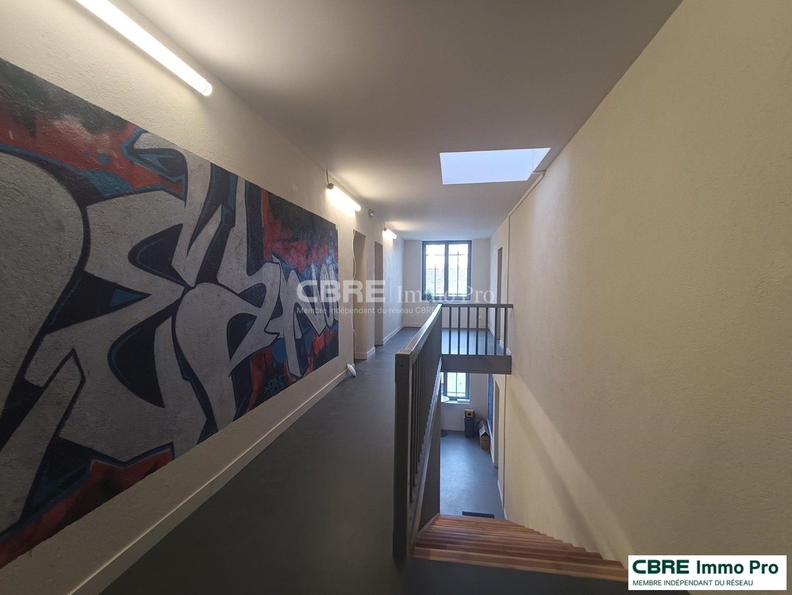 CBRE IMMO PRO LOCATION-BUREAUX-LIGUGE-86