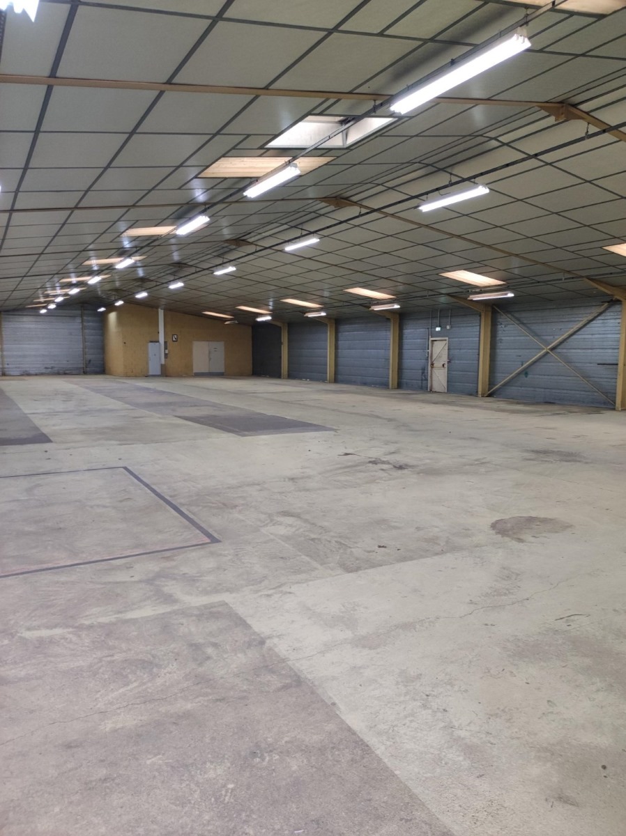 CBRE IMMO PRO LOCATION-ENTREPOT-BRESSUIRE-79