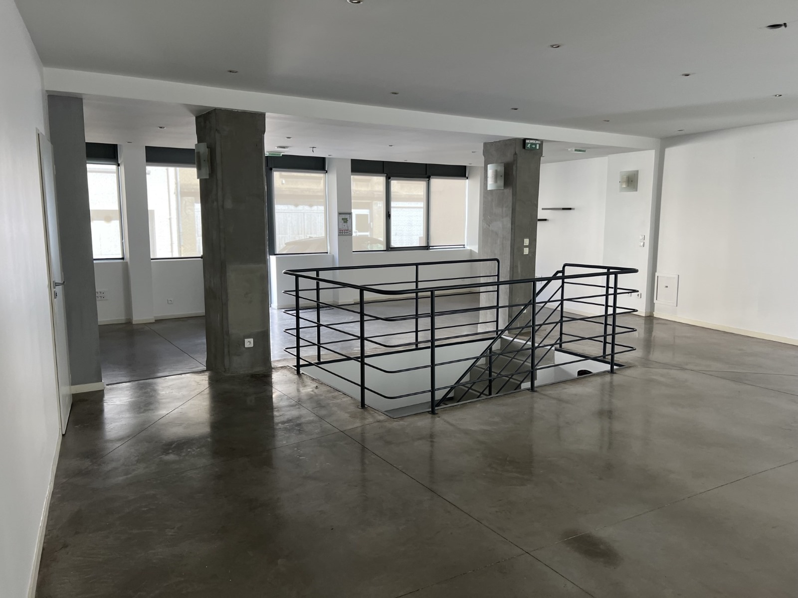 CBRE IMMO PRO LOCATION-LOCAL COMMERCIAL-POITIERS-86