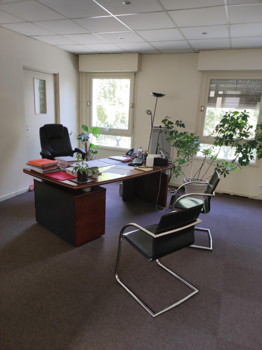 CBRE IMMO PRO VENTE-BUREAUX-NIORT-79