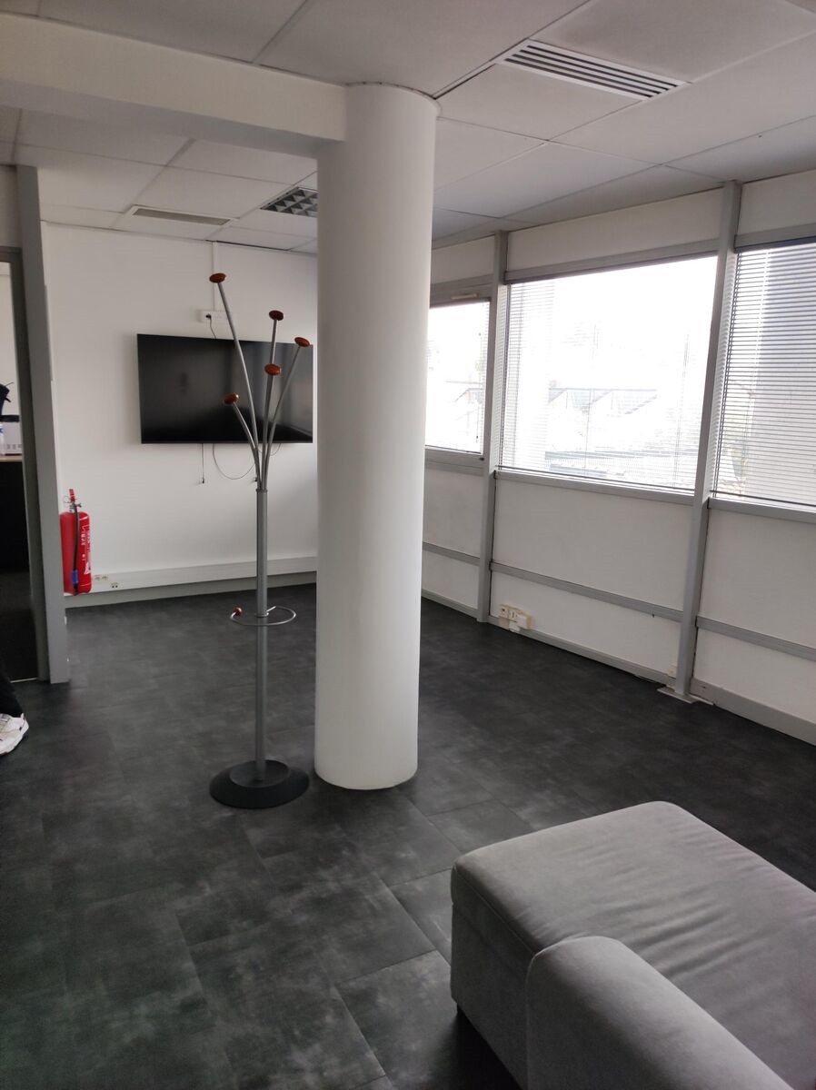 CBRE IMMO PRO LOCATION-BUREAUX-NIORT-79