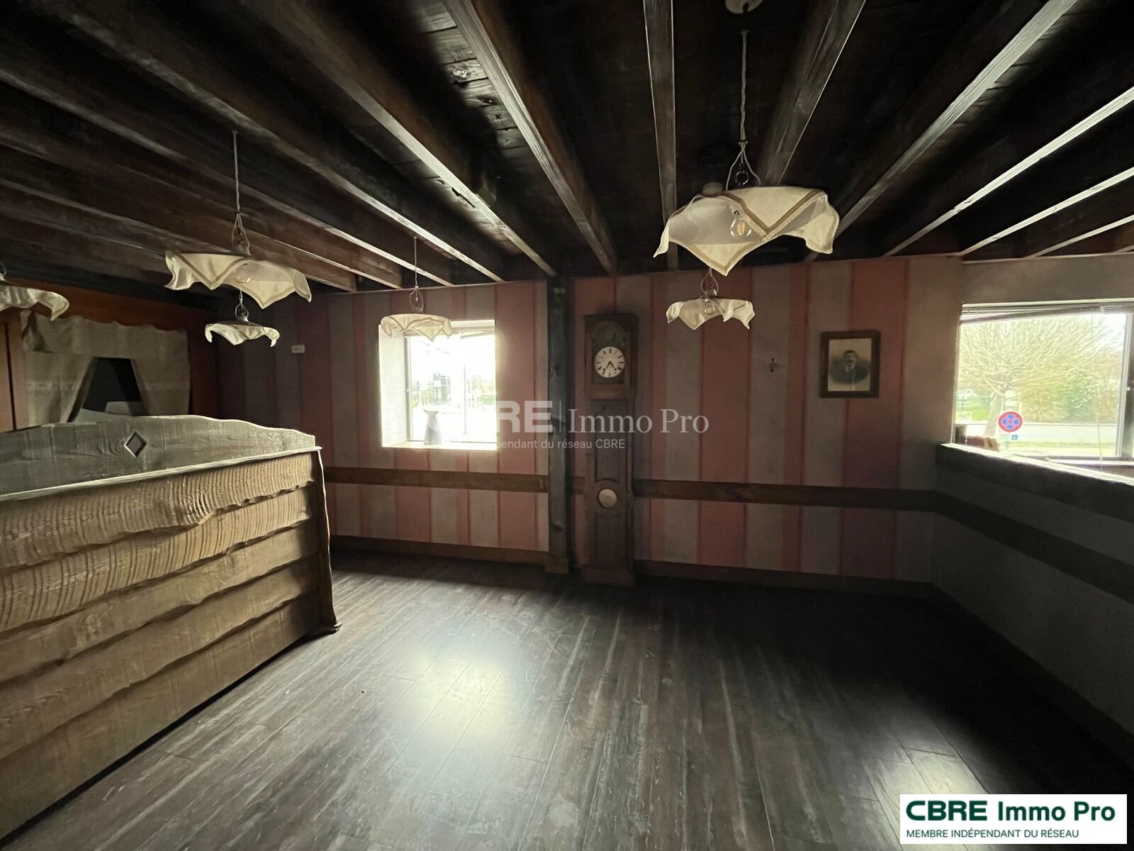 CBRE IMMO PRO LOCATION-LOCAL COMMERCIAL-POITIERS-86