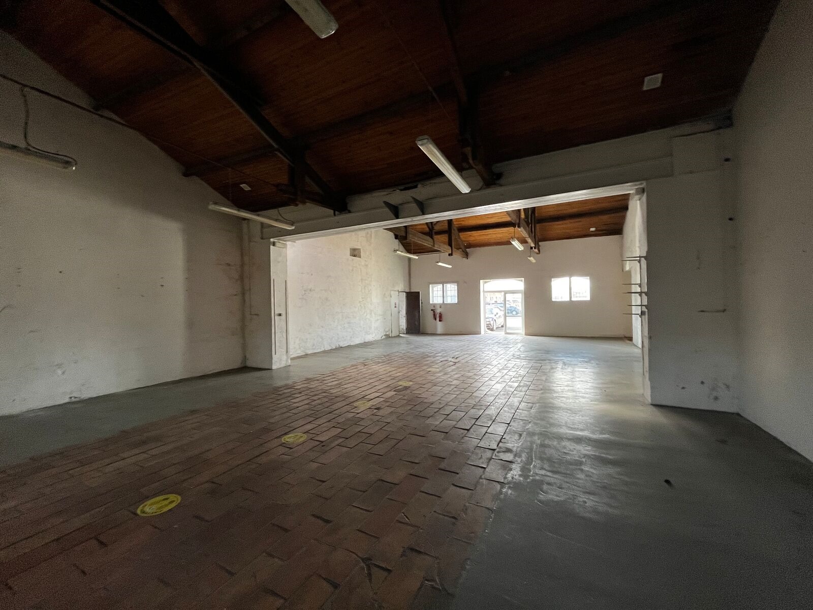 CBRE IMMO PRO LOCATION-LOCAL D'ACTIVITE-CHATEAUBERNARD-16