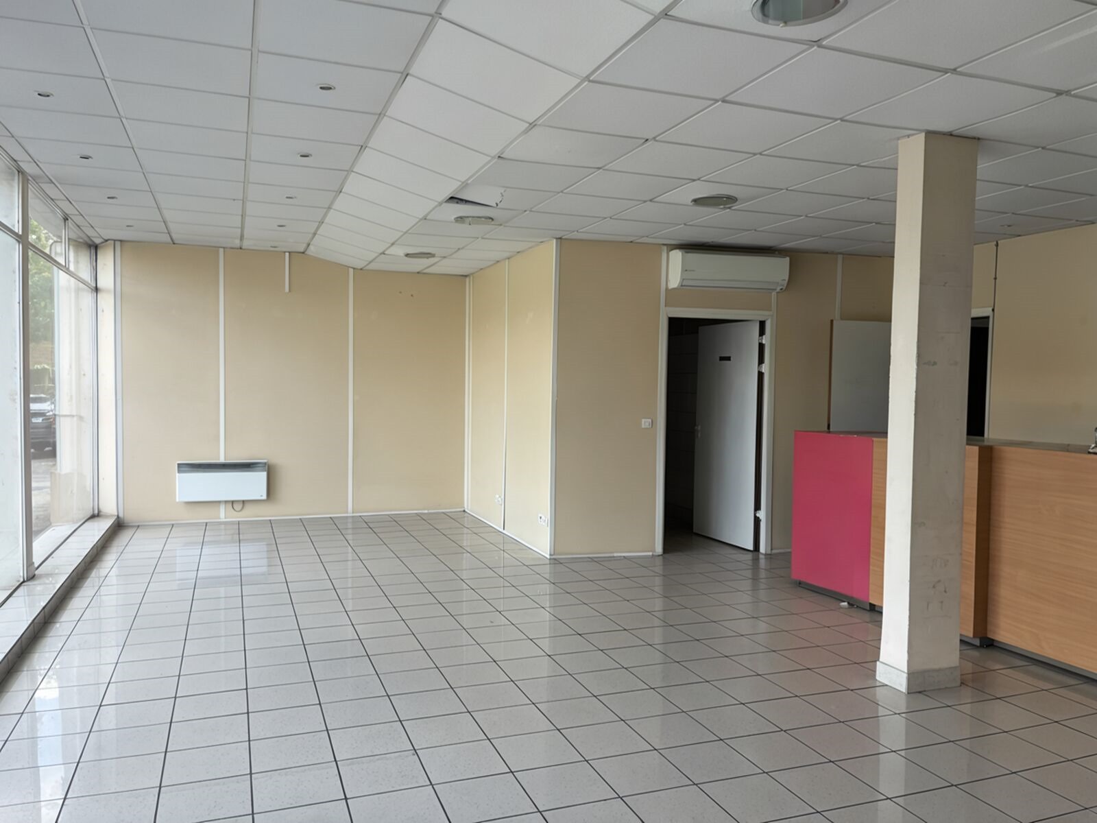 CBRE IMMO PRO LOCATION-LOCAL COMMERCIAL-POITIERS-86