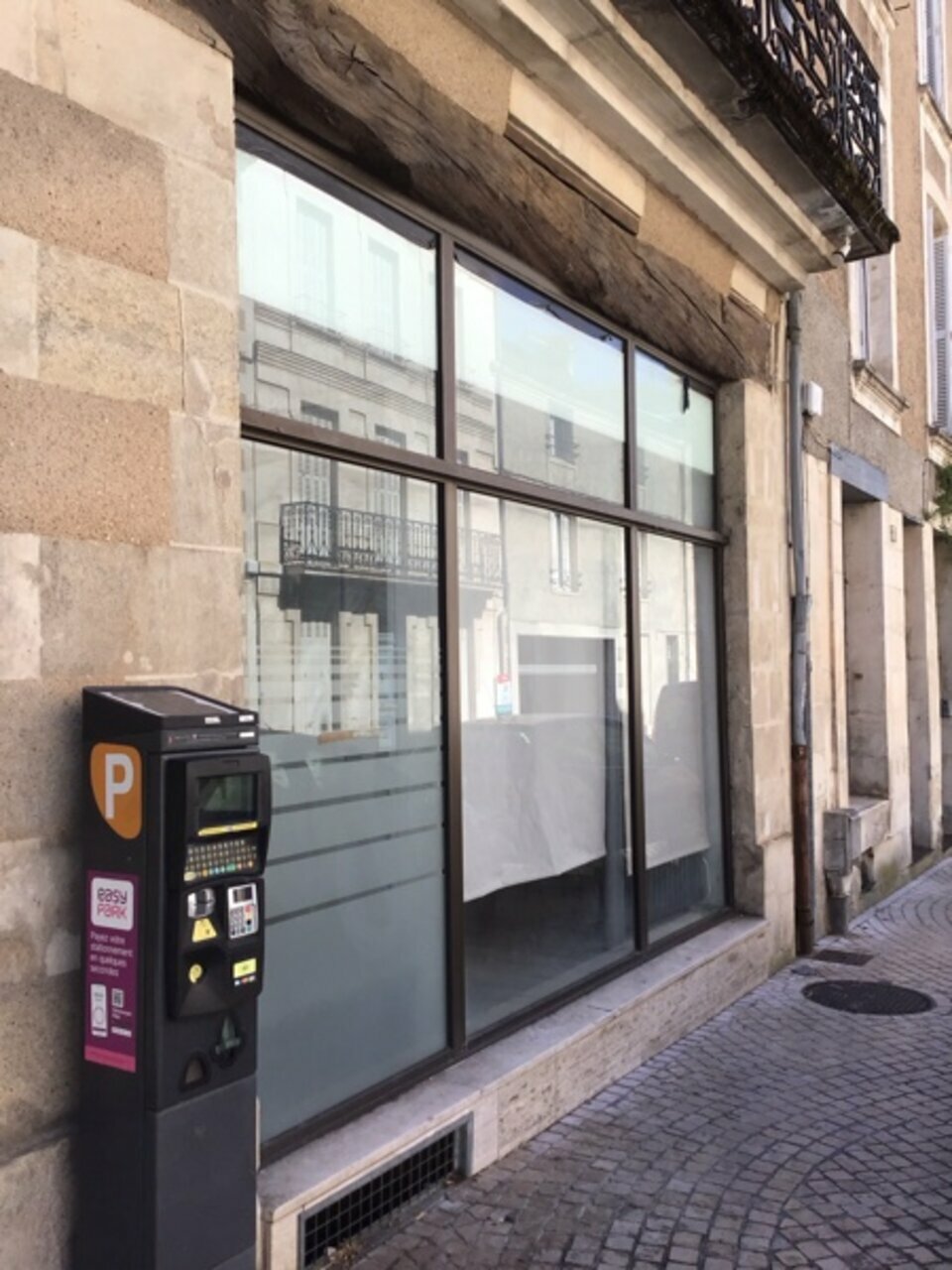 CBRE IMMO PRO LOCATION-LOCAL COMMERCIAL-POITIERS-86