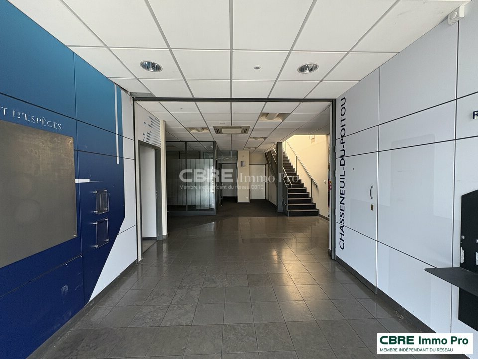 CBRE IMMO PRO LOCATION-LOCAL COMMERCIAL-CHASSENEUIL_DU_POITOU-86