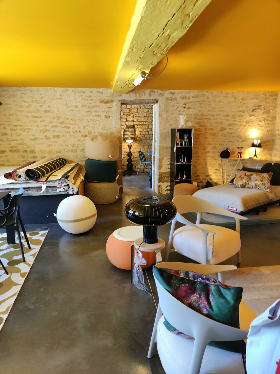 CBRE IMMO PRO LOCATION-LOCAL COMMERCIAL-BESSINES-79
