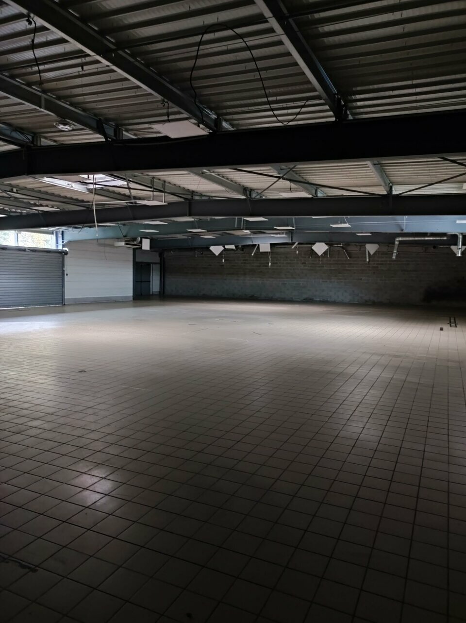 CBRE IMMO PRO LOCATION-LOCAL COMMERCIAL-BESSINES-79