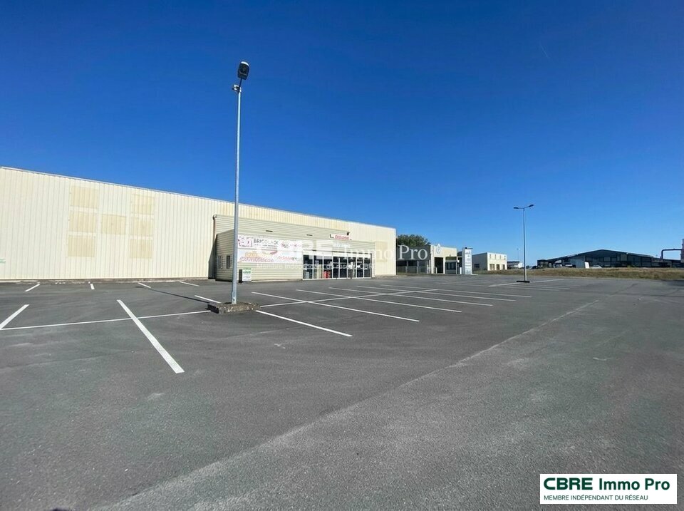 CBRE IMMO PRO VENTE-LOCAL COMMERCIAL-BARBEZIEUX_SAINT_HILAIRE-16