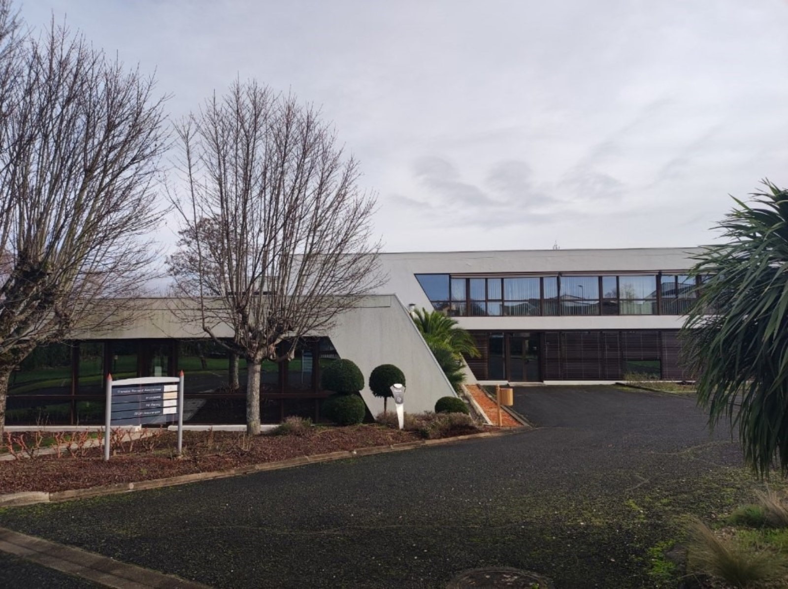 CBRE IMMO PRO VENTE-BUREAUX-NIORT-79