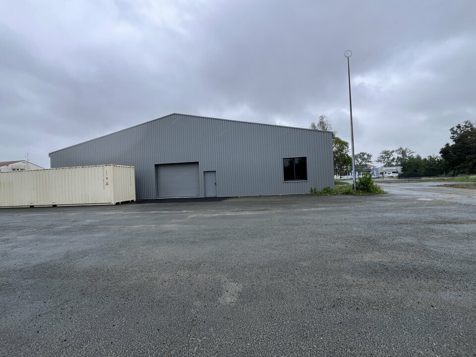 CBRE IMMO PRO LOCATION-LOCAL D'ACTIVITE-TONNAY_CHARENTE-17